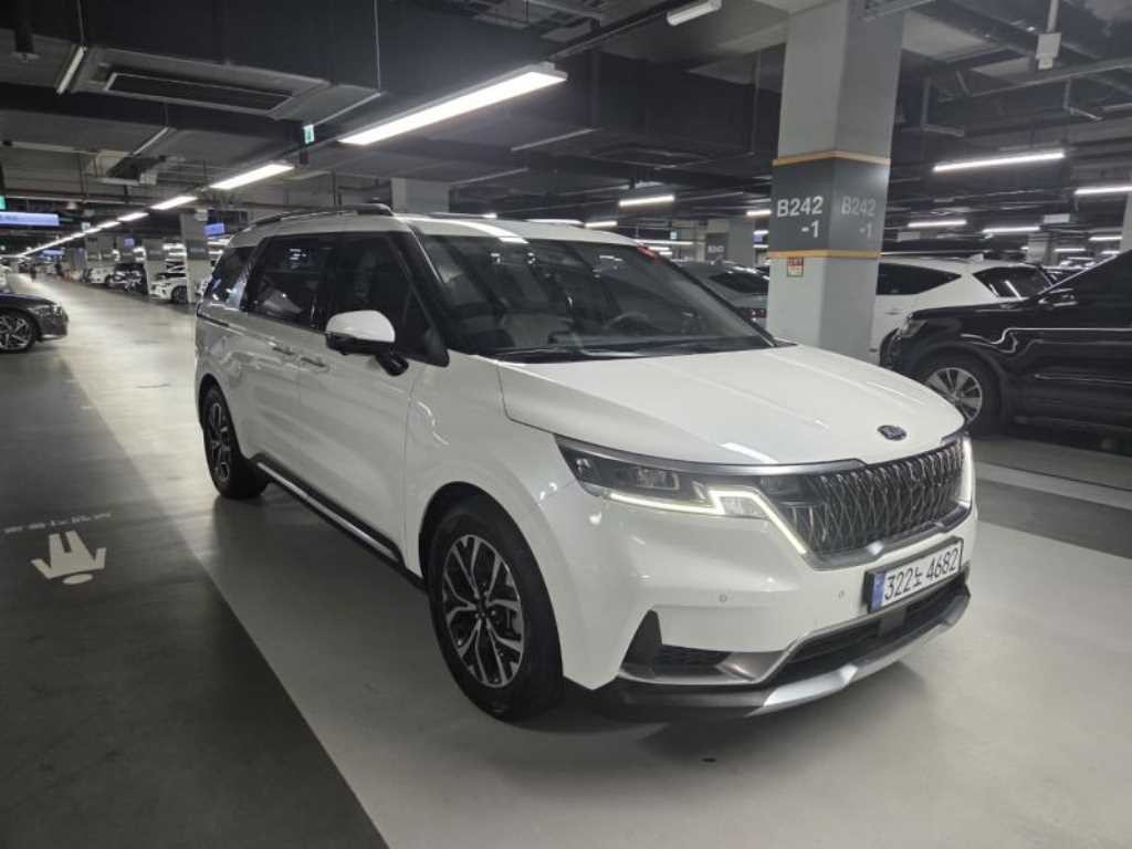 기아 카니발 카니발 4세대 디젤 9인승 노블레스 이미지 2