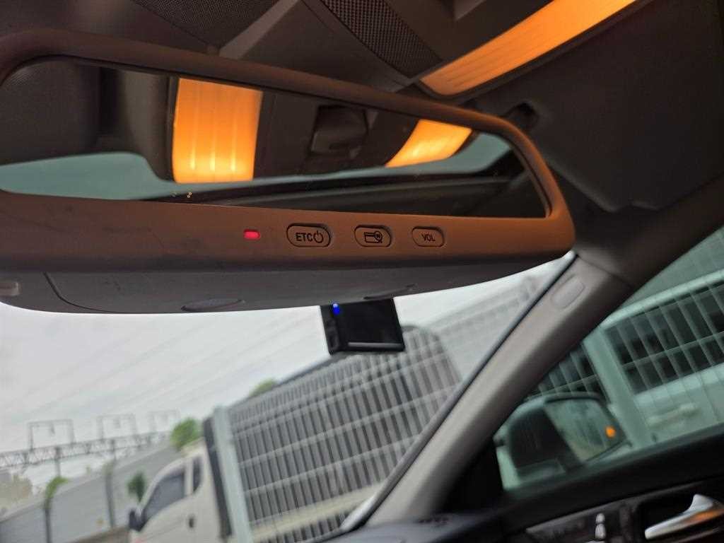 벤츠 CLS 클래스 CLS클래스 W218 CLS 250 블루텍 4MATIC 슈팅 브레이크 이미지 15