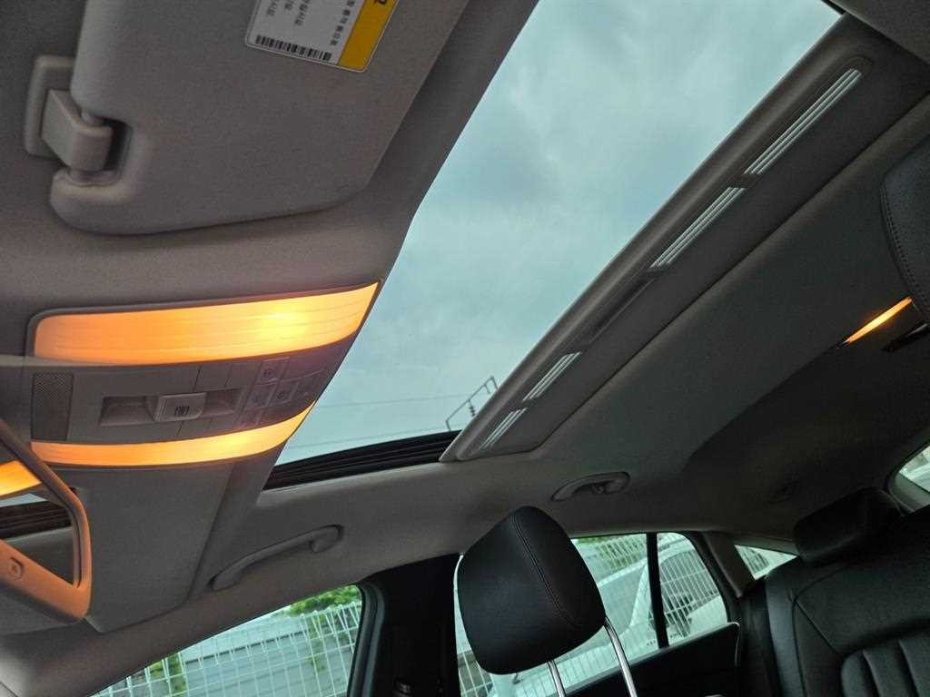 벤츠 CLS 클래스 CLS클래스 W218 CLS 250 블루텍 4MATIC 슈팅 브레이크 이미지 17