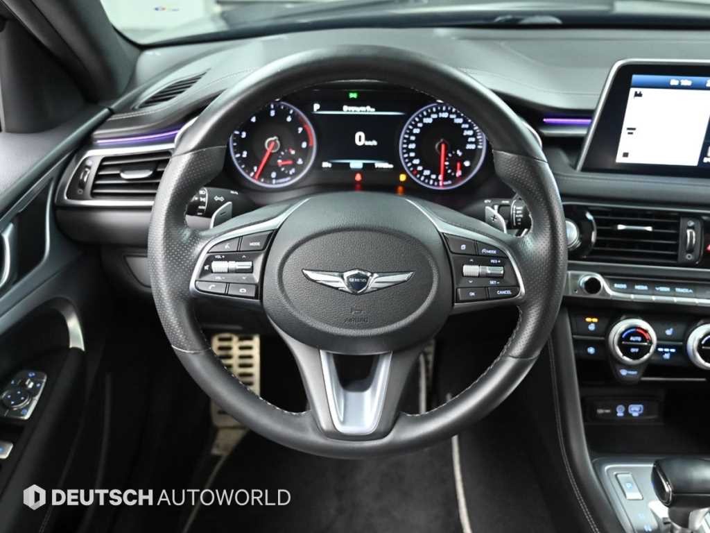 제네시스 G70 2.0T AWD 스포츠 패키지 이미지 13