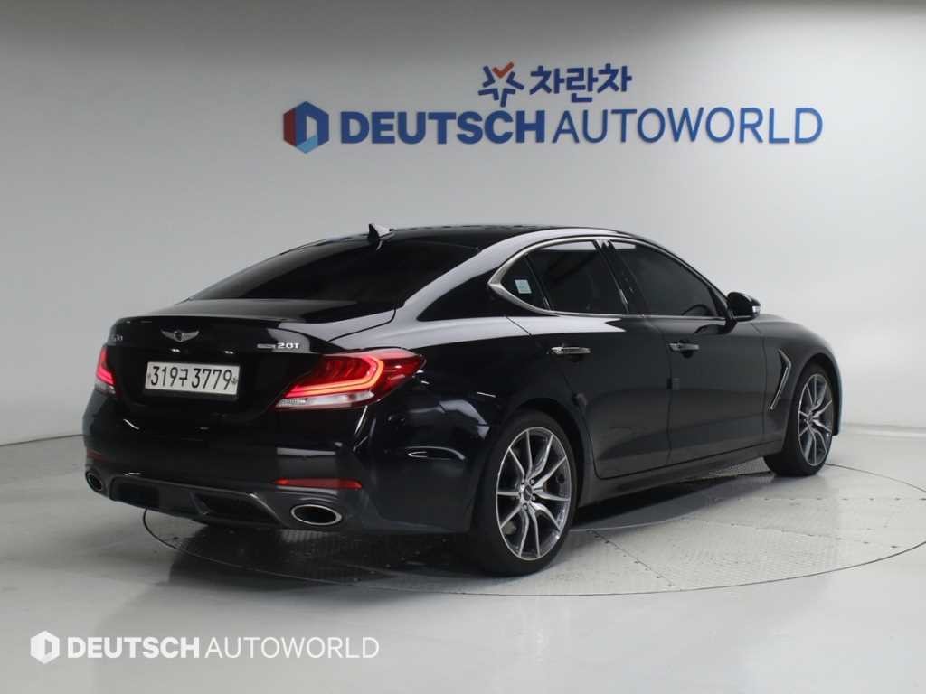 제네시스 G70 2.0T AWD 스포츠 패키지 이미지 2