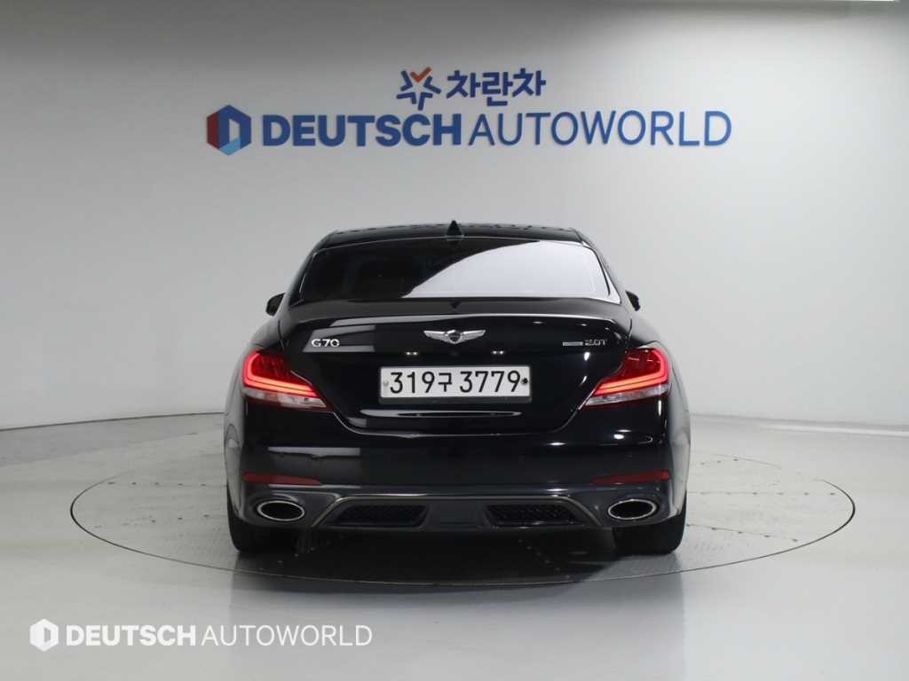 제네시스 G70 2.0T AWD 스포츠 패키지 이미지 4