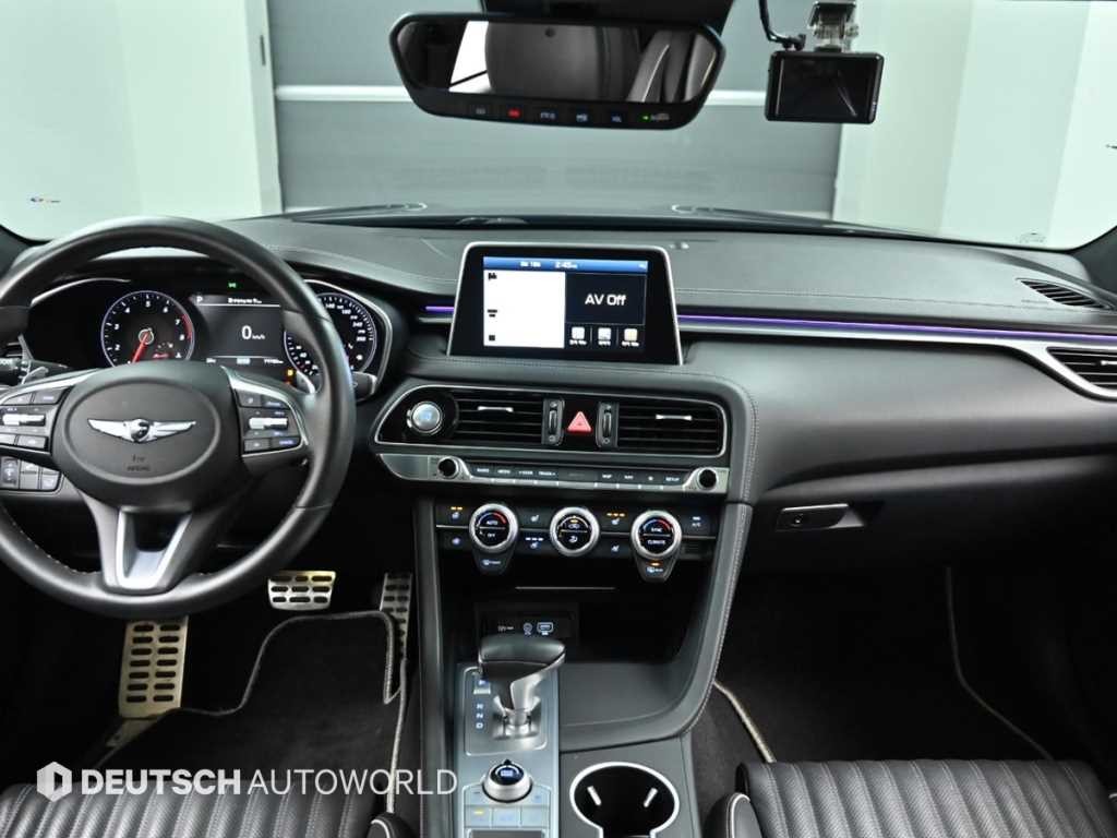 제네시스 G70 2.0T AWD 스포츠 패키지 이미지 7