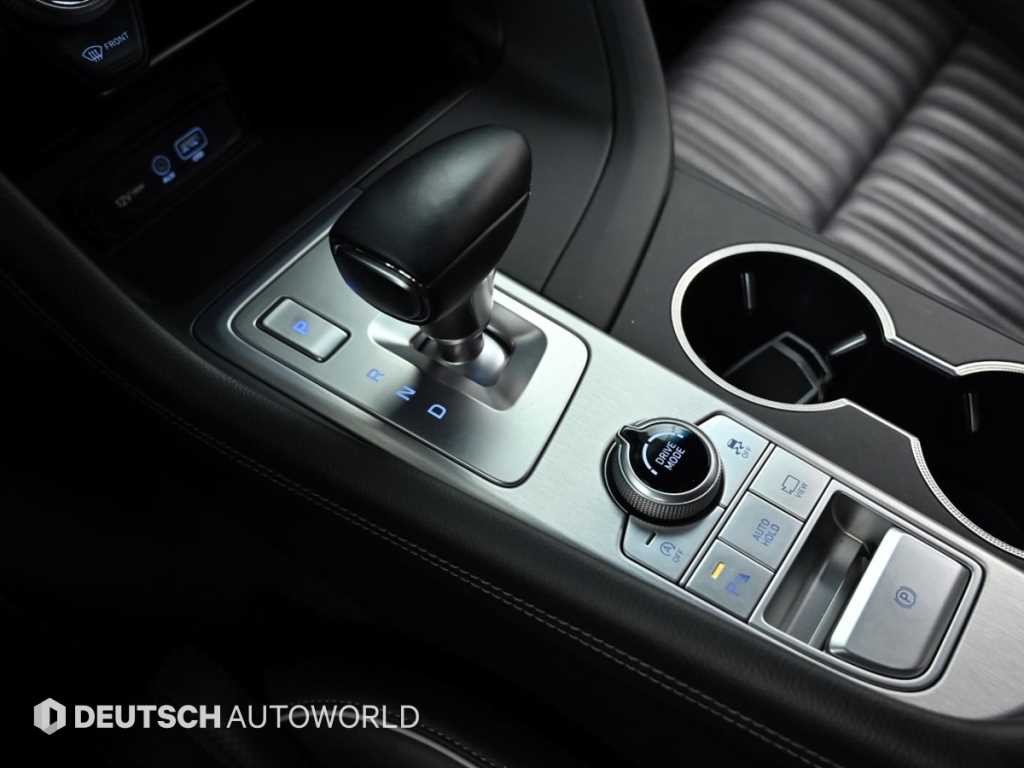 제네시스 G70 2.0T AWD 스포츠 패키지 이미지 9