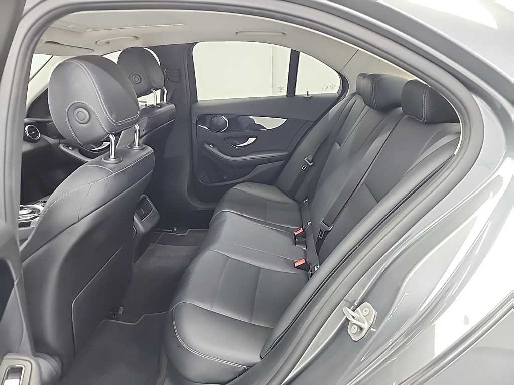 벤츠 C 클래스 C클래스 W205 C200 d 이미지 12