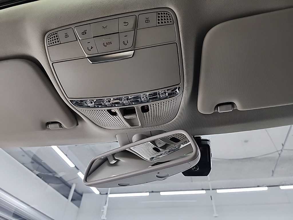 벤츠 C 클래스 C클래스 W205 C200 d 이미지 16