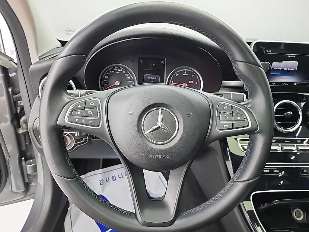 벤츠 C 클래스 C클래스 W205 C200 d 이미지 9