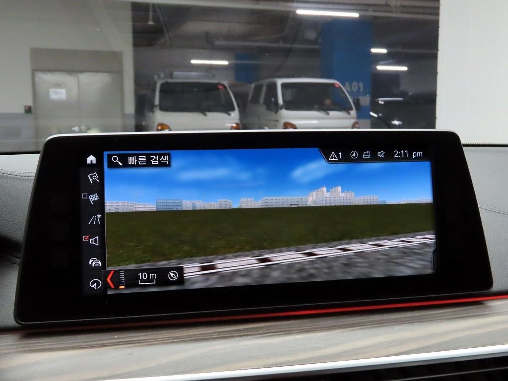 BMW 5시리즈 5시리즈 (G30) 520d xDrive M 스포츠 플러스 이미지 9