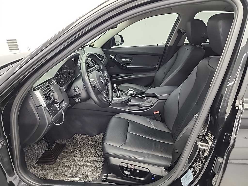 BMW 3시리즈 3시리즈 (F30) 320i 이미지 11