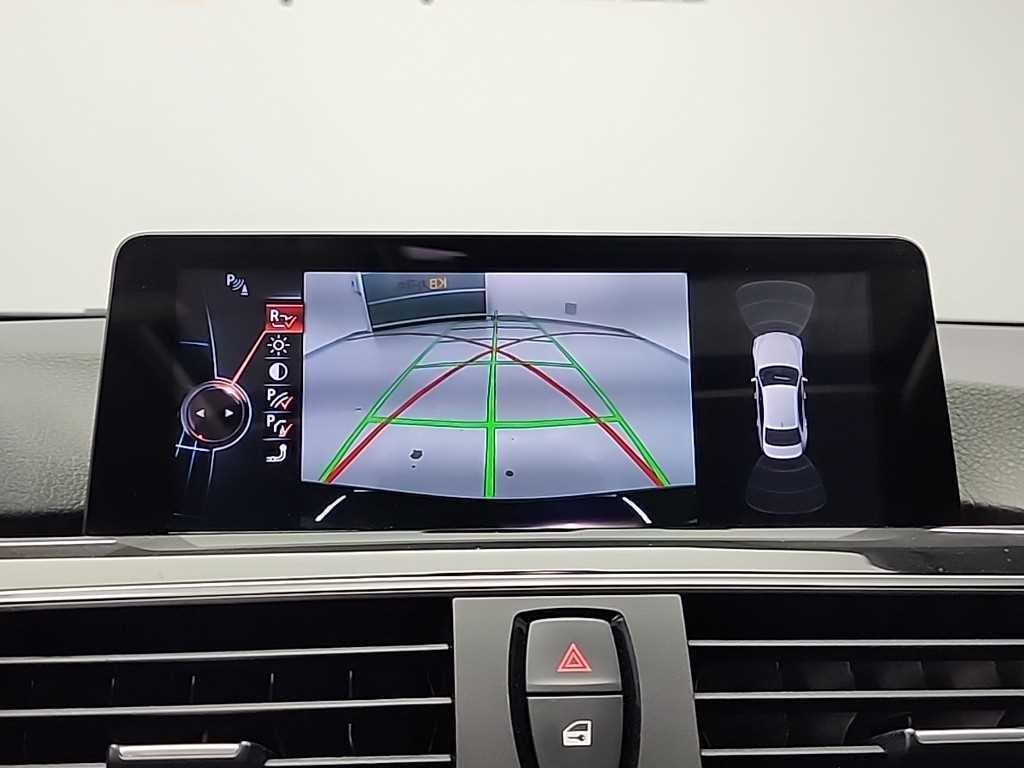 BMW 3시리즈 3시리즈 (F30) 320i 이미지 15