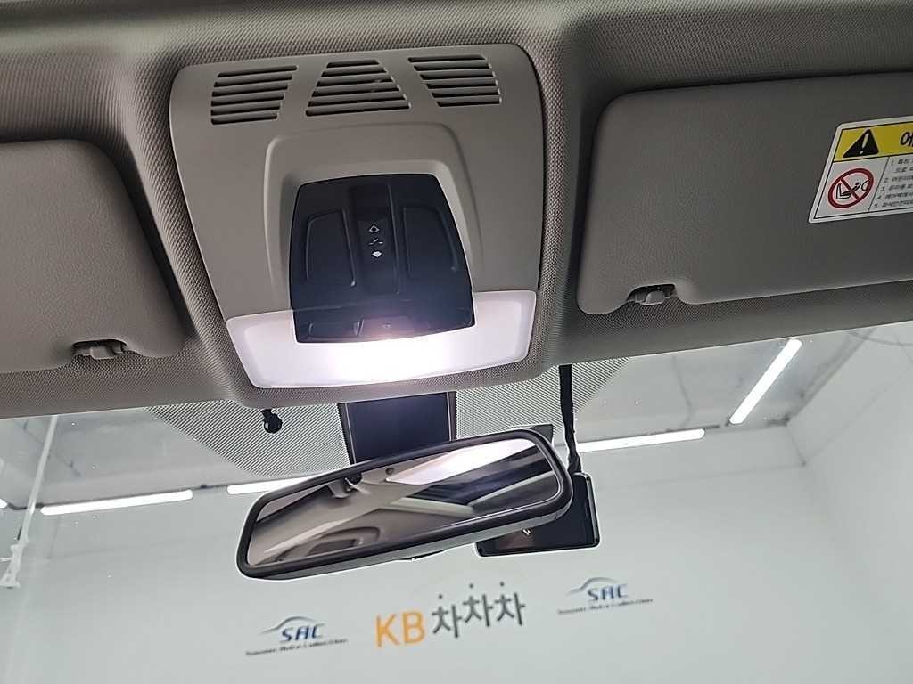 BMW 3시리즈 3시리즈 (F30) 320i 이미지 16