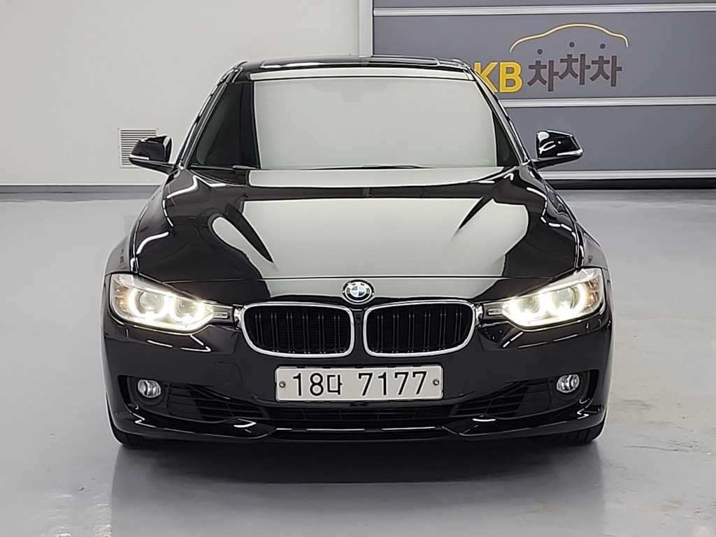 BMW 3시리즈 3시리즈 (F30) 320i 이미지 2
