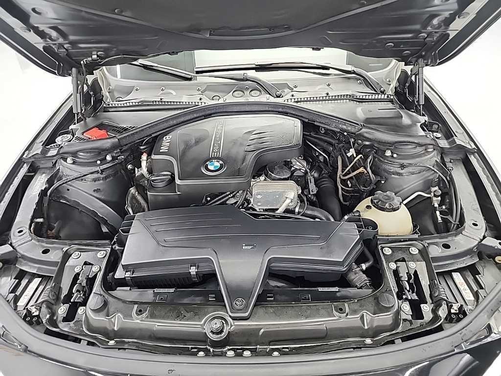 BMW 3시리즈 3시리즈 (F30) 320i 이미지 5