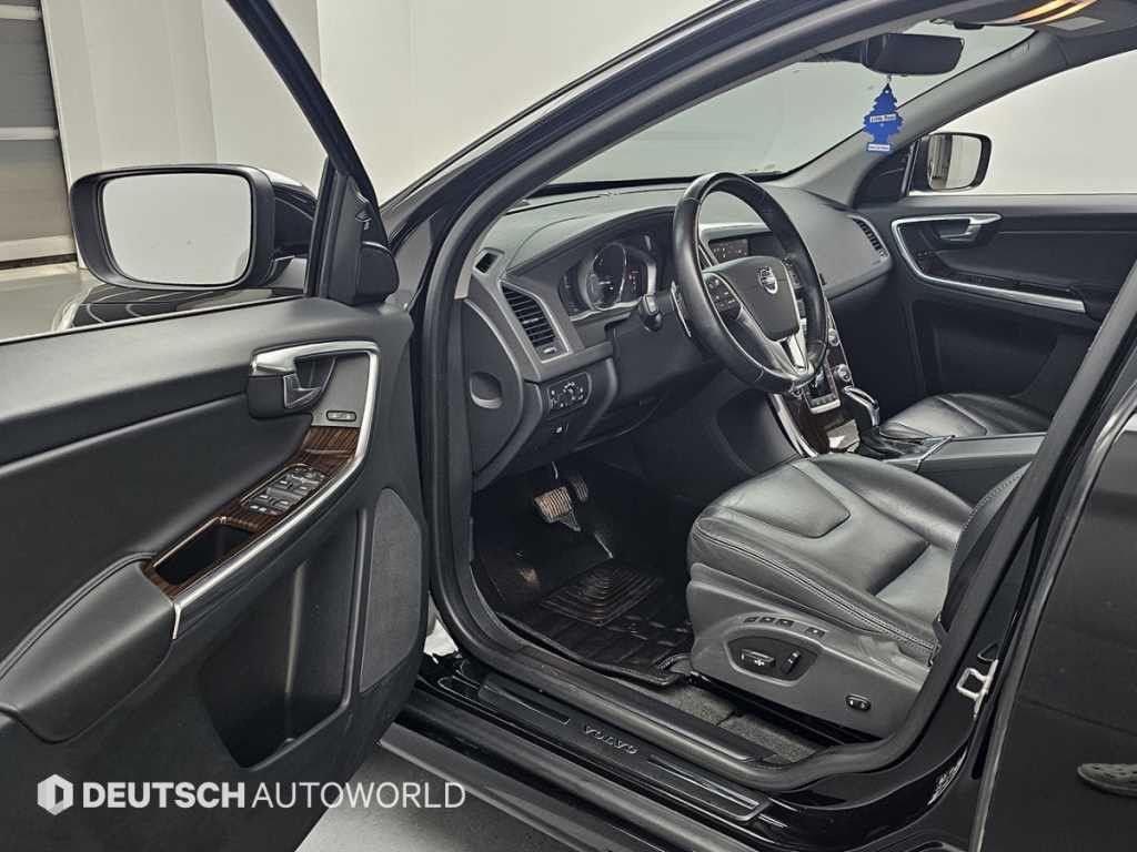 볼보 XC60 D4 이미지 11
