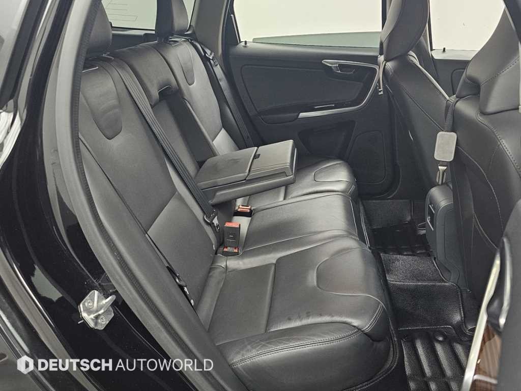 볼보 XC60 D4 이미지 12