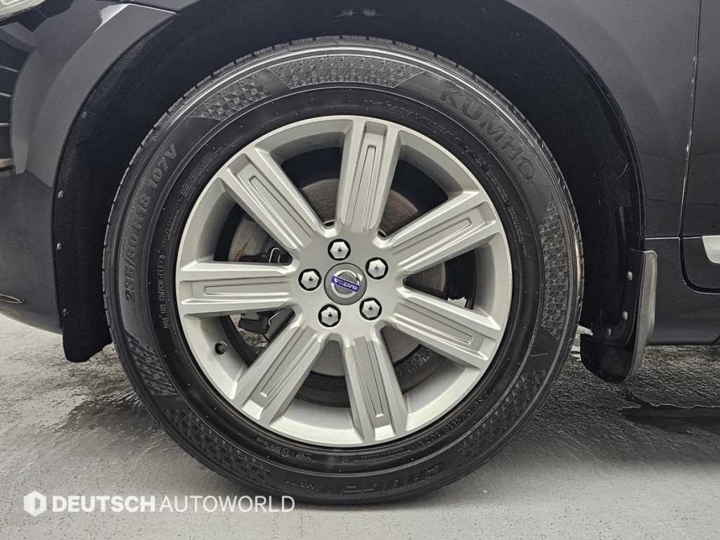 볼보 XC60 D4 이미지 5