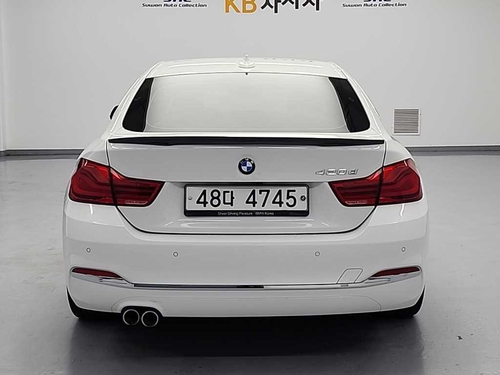 BMW 4시리즈 4시리즈 (F32) 420d 그란쿠페 럭셔리 이미지 3
