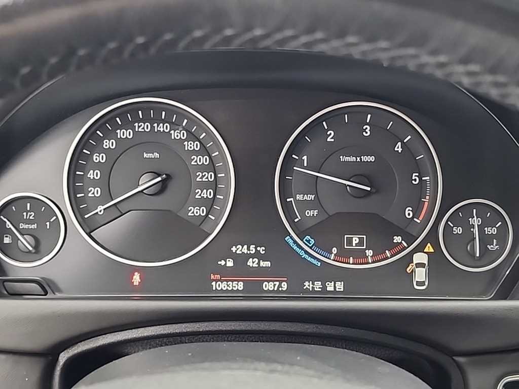 BMW 4시리즈 4시리즈 (F32) 420d 그란쿠페 럭셔리 이미지 6