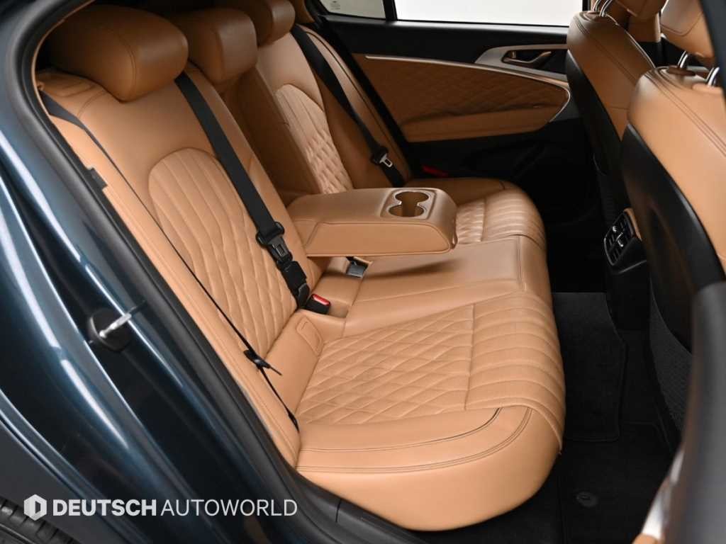 제네시스 G70 더 뉴 G70 슈팅브레이크 가솔린 2.0T 4WD 스포츠 이미지 12