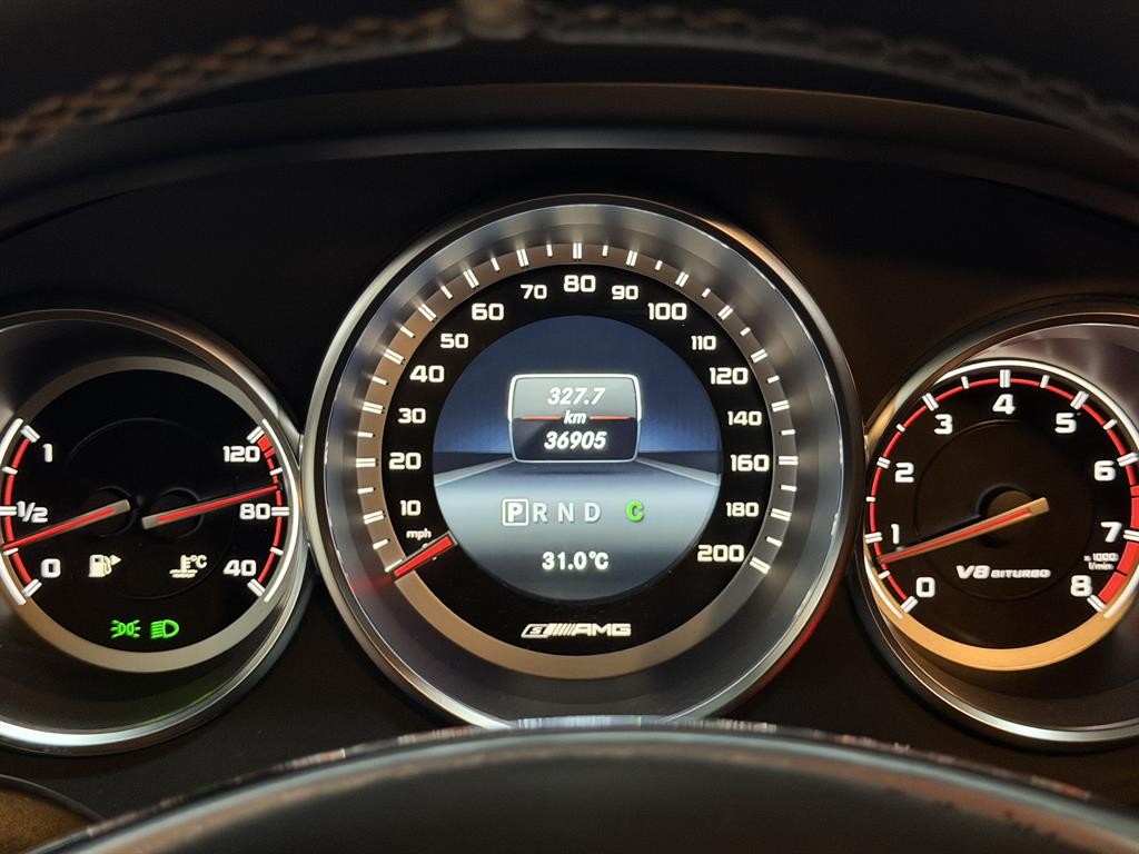 벤츠 CLS 클래스 CLS클래스 W218 CLS 63 S AMG 4MATIC 이미지 3