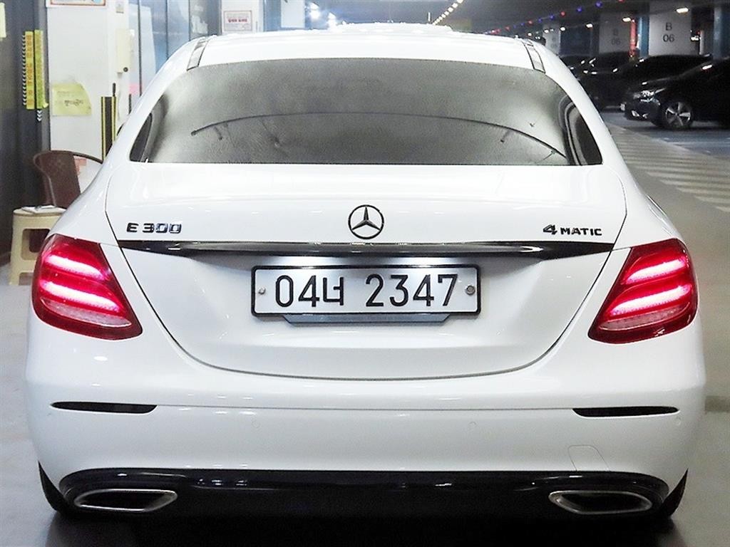 벤츠 E 클래스 E-클래스 W213 E200 아방가르드 이미지 5