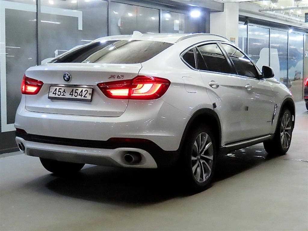 BMW X6 X6 (F16) xDrive 30d 이미지 4