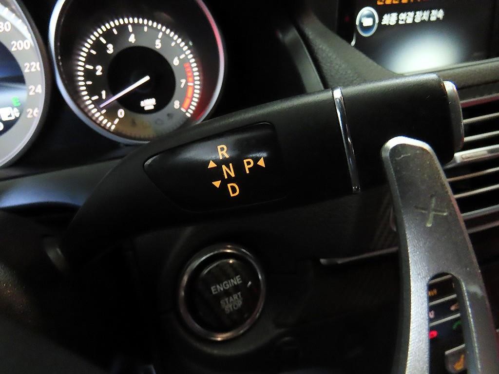 벤츠 E 클래스 E-클래스 W212 E200 카브리올레 이미지 14