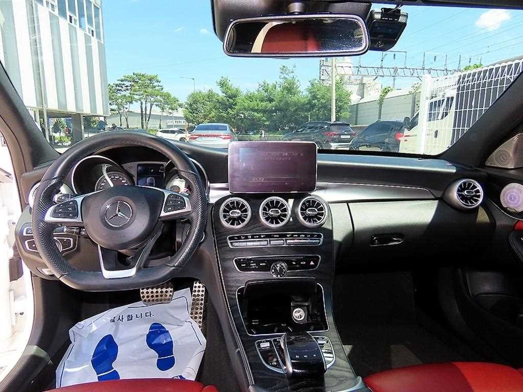 벤츠 C 클래스 C클래스 W205 C200 4MATIC 익스클루시브 이미지 7