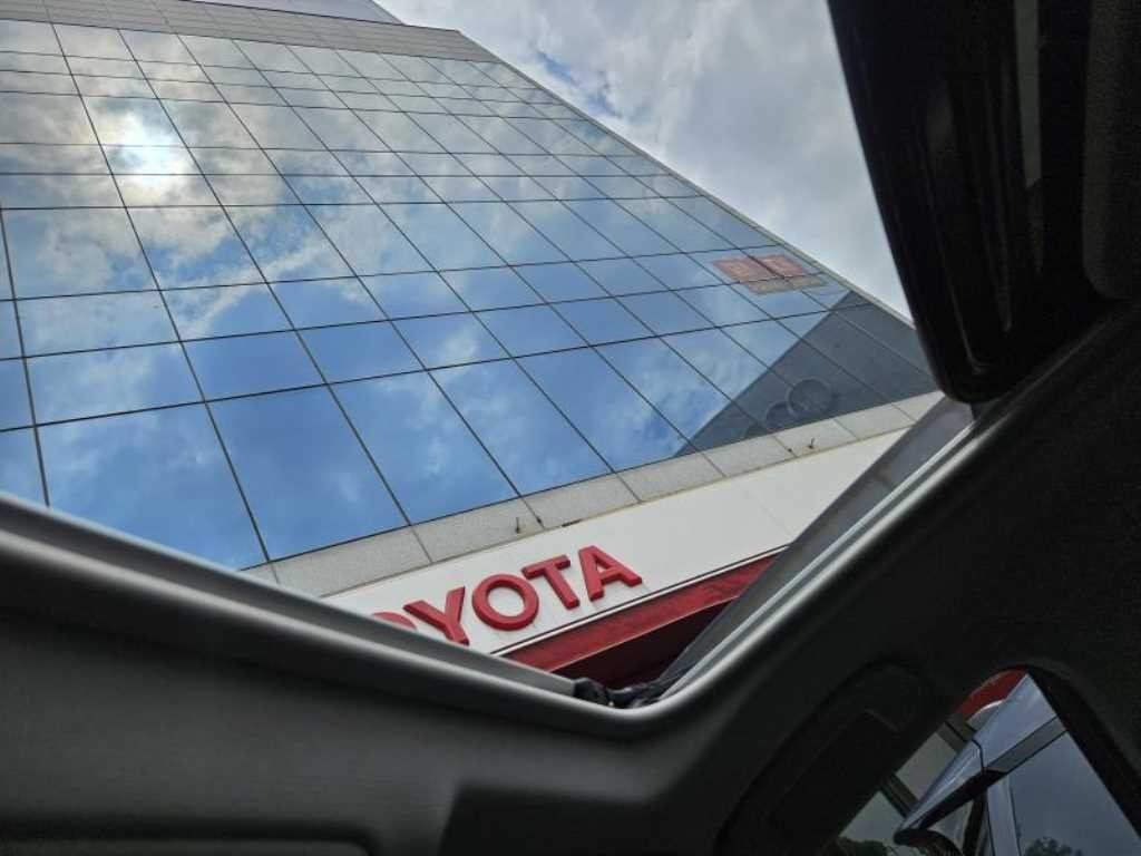 토요타 라브4 RAV4(5세대) 2.5 2WD 하이브리드 이미지 8