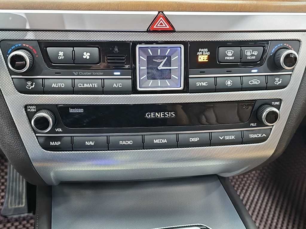 제네시스 G80 3.3 GDI AWD 프레스티지 이미지 10