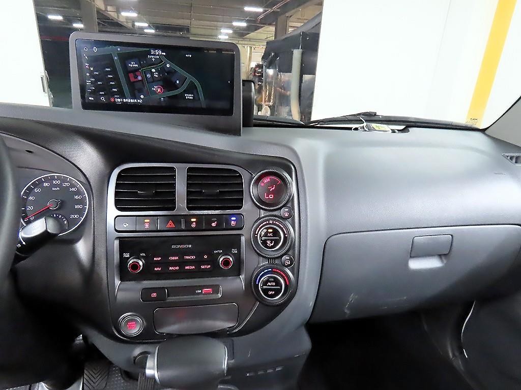 소형화물 카고(소형) [카고]봉고3 (LPG2.5터보) 1.2톤/표준캡/초장축/2WD GLS 이미지 13