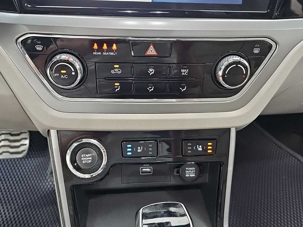 KG모빌리티(쌍용) 코란도 뷰티풀코란도 2WD 가솔린 1.5 C5 플러스 이미지 10
