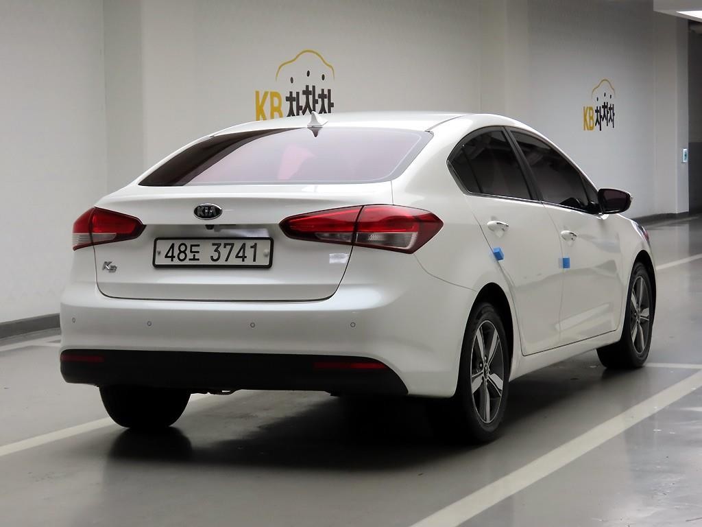 기아 K3 더뉴 K3 1.6 GDI 트렌디 이미지 4
