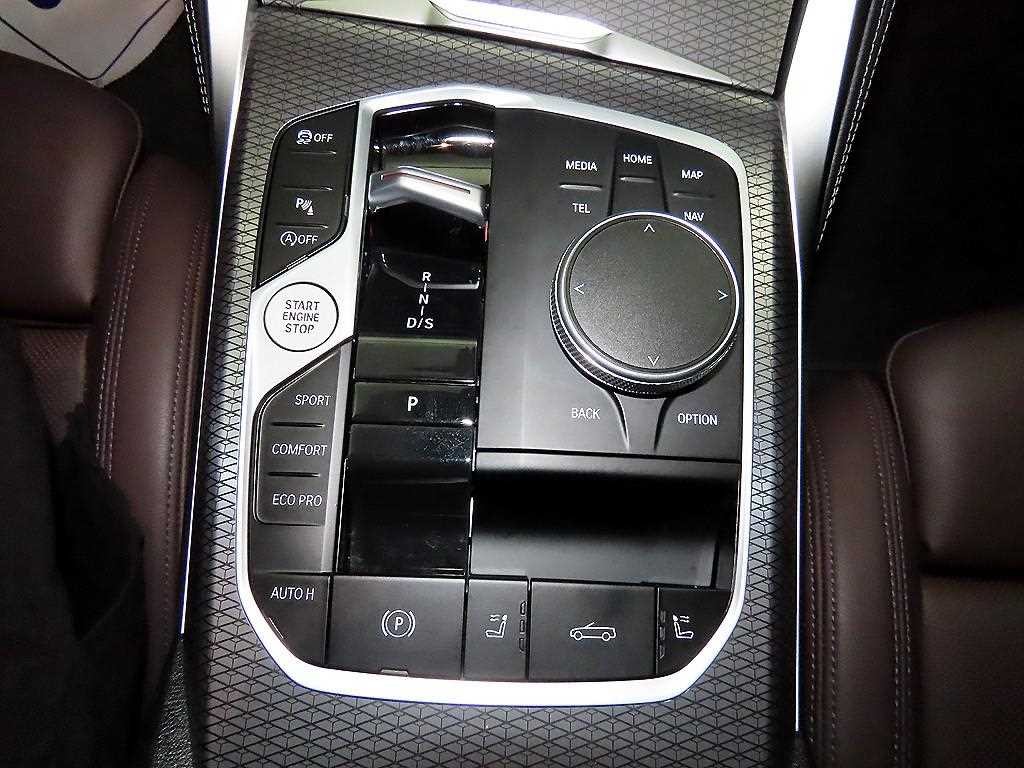 BMW 4시리즈 4시리즈 (G22) 420i 컨버터블 M 스포츠 이미지 15