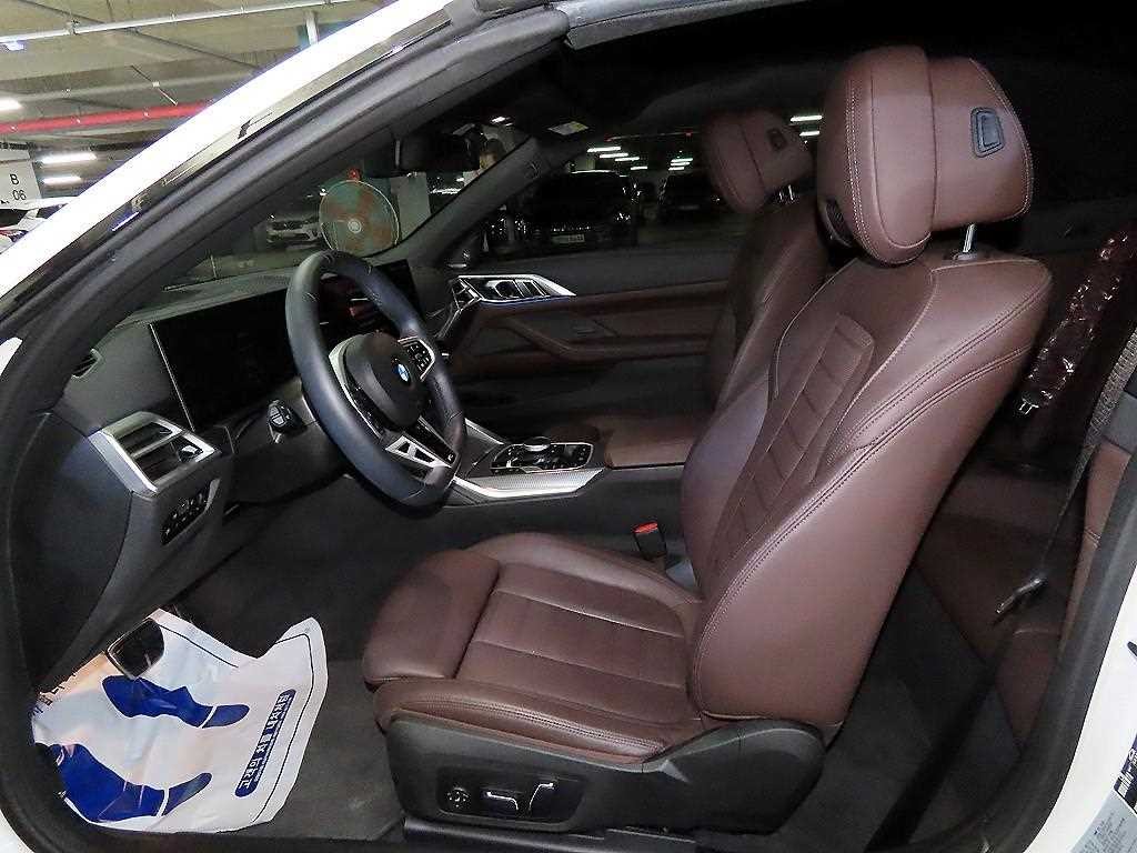 BMW 4시리즈 4시리즈 (G22) 420i 컨버터블 M 스포츠 이미지 8