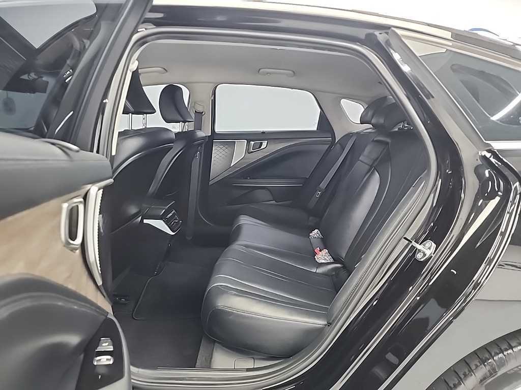 기아 K8 2.5 2WD 노블레스 이미지 12