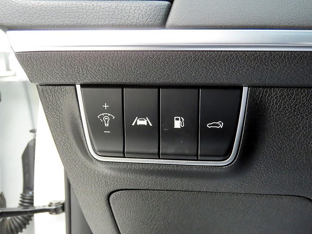 기아 스팅어 스팅어 마이스터 AWD 3.3 GT 이미지 12