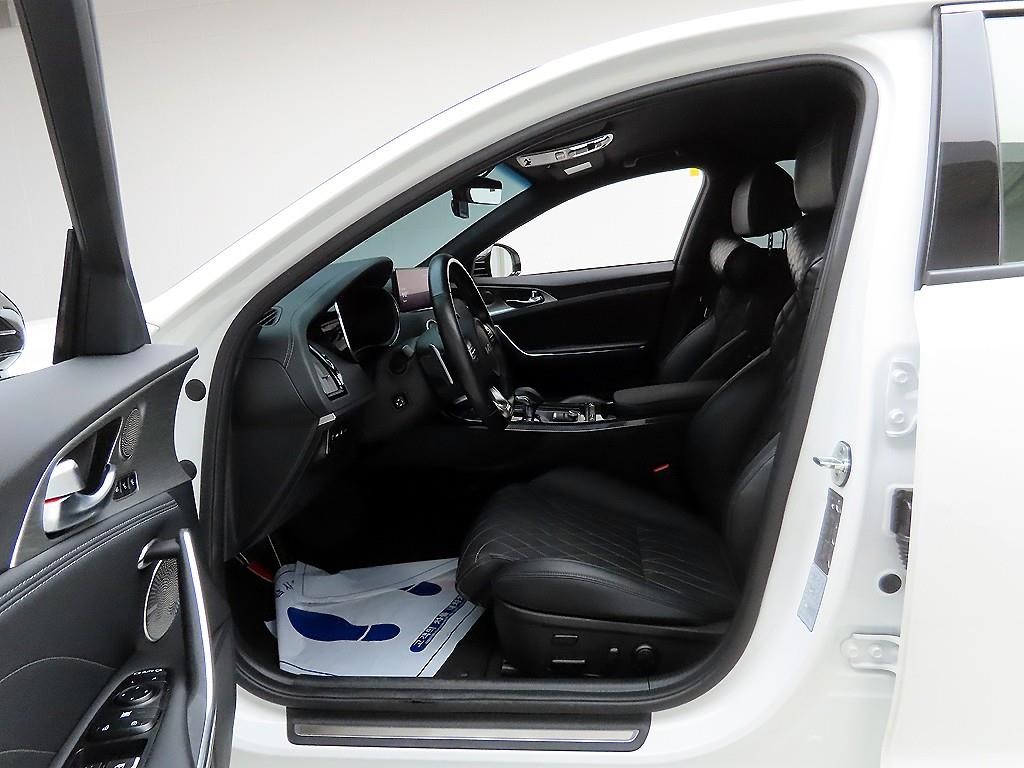 기아 스팅어 스팅어 마이스터 AWD 3.3 GT 이미지 13
