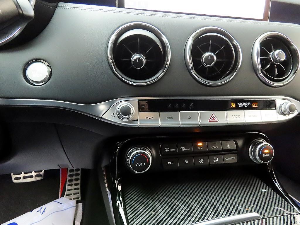 기아 스팅어 스팅어 마이스터 AWD 3.3 GT 이미지 16