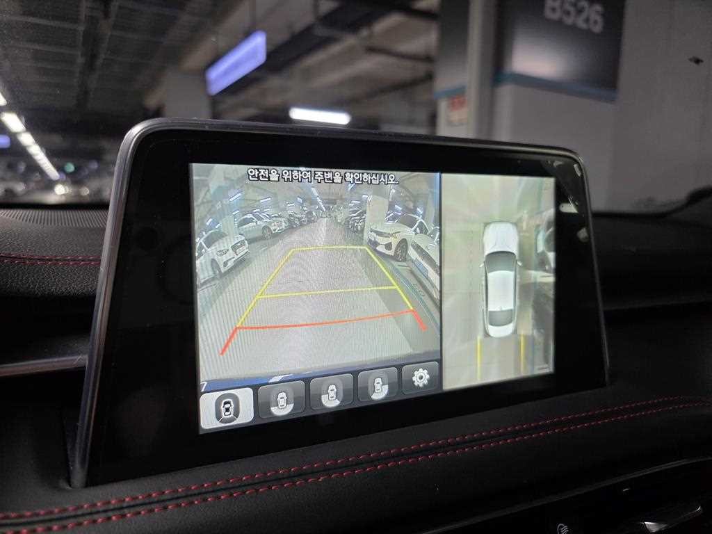 제네시스 G70 2.0T 스포츠 패키지 이미지 12
