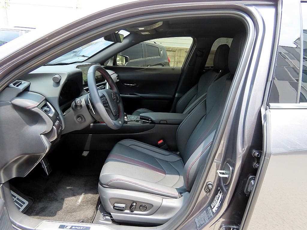 렉서스 UX UX 300h 2.0 F 스포츠 이미지 5