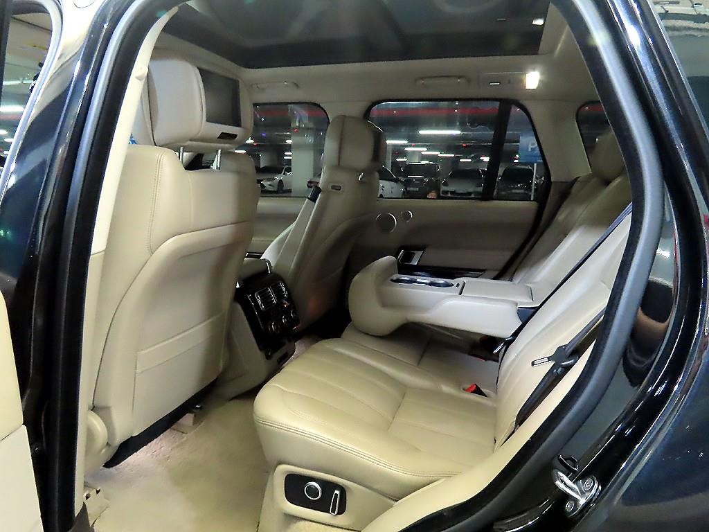 랜드로버 레인지로버 레인지로버 4세대 4.4 SDV8 VOGUE SE 디젤 이미지 7