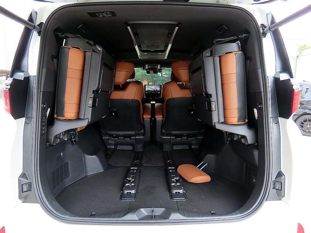 토요타 알파드 알파드 4세대 2.5 HEV AWD 이미지 16