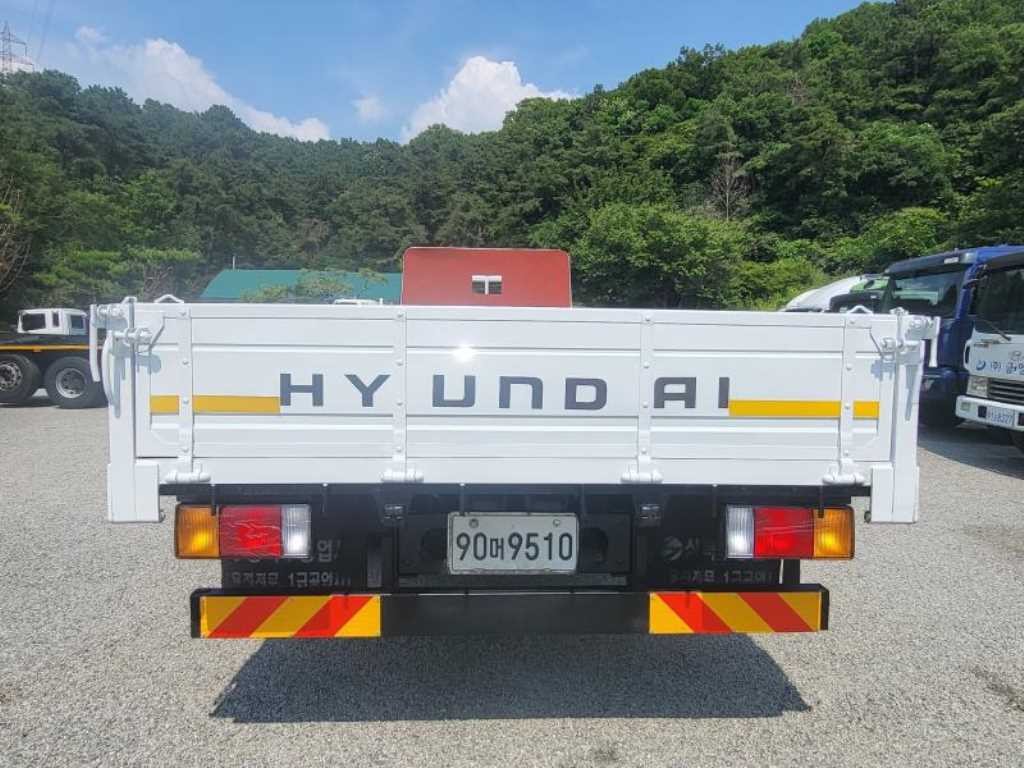 중대형화물 카고 카고(4.5~5톤) 메가트럭5톤 초장축 플러스 이미지 4