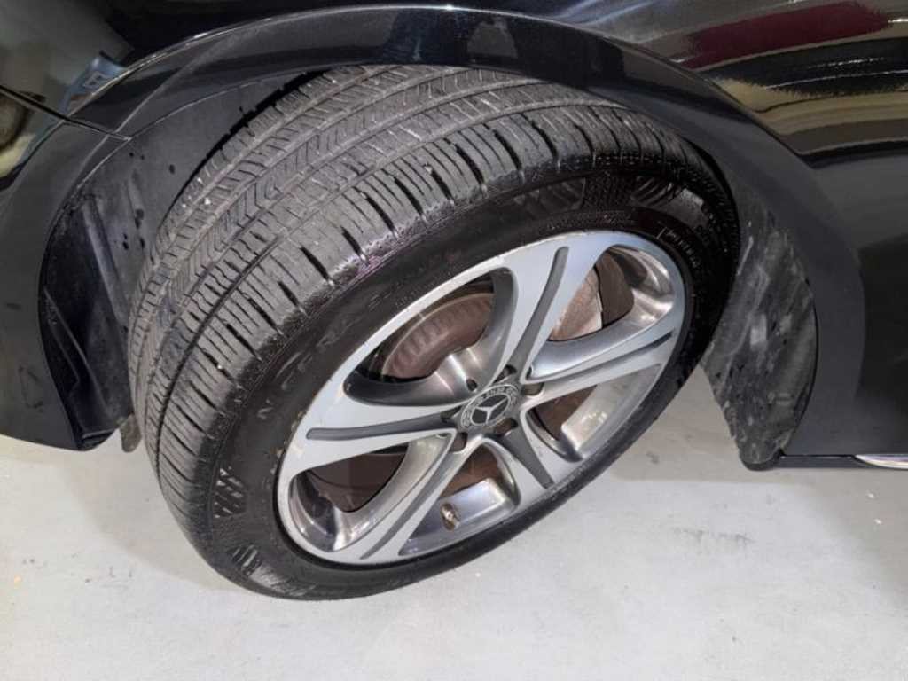 벤츠 E 클래스 E-클래스 W213 E300 4MATIC 아방가르드 이미지 20