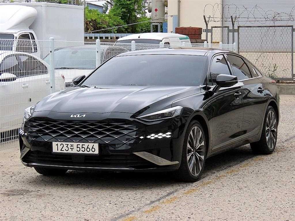 기아 K8 2.5 2WD 노블레스 이미지 2