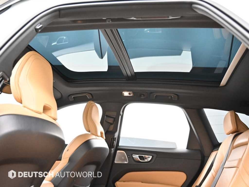 볼보 XC60 XC60(2세대) D5 AWD 인스크립션 이미지 18