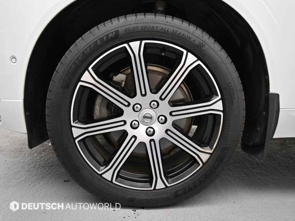 볼보 XC60 XC60(2세대) D5 AWD 인스크립션 이미지 5