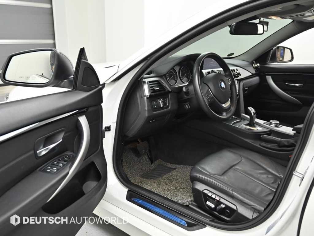 BMW 4시리즈 4시리즈 (F32) 420d 그란쿠페 럭셔리 이미지 11