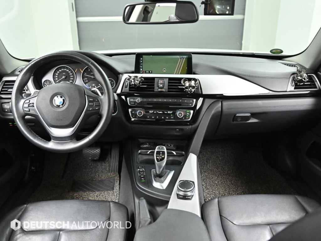 BMW 4시리즈 4시리즈 (F32) 420d 그란쿠페 럭셔리 이미지 7